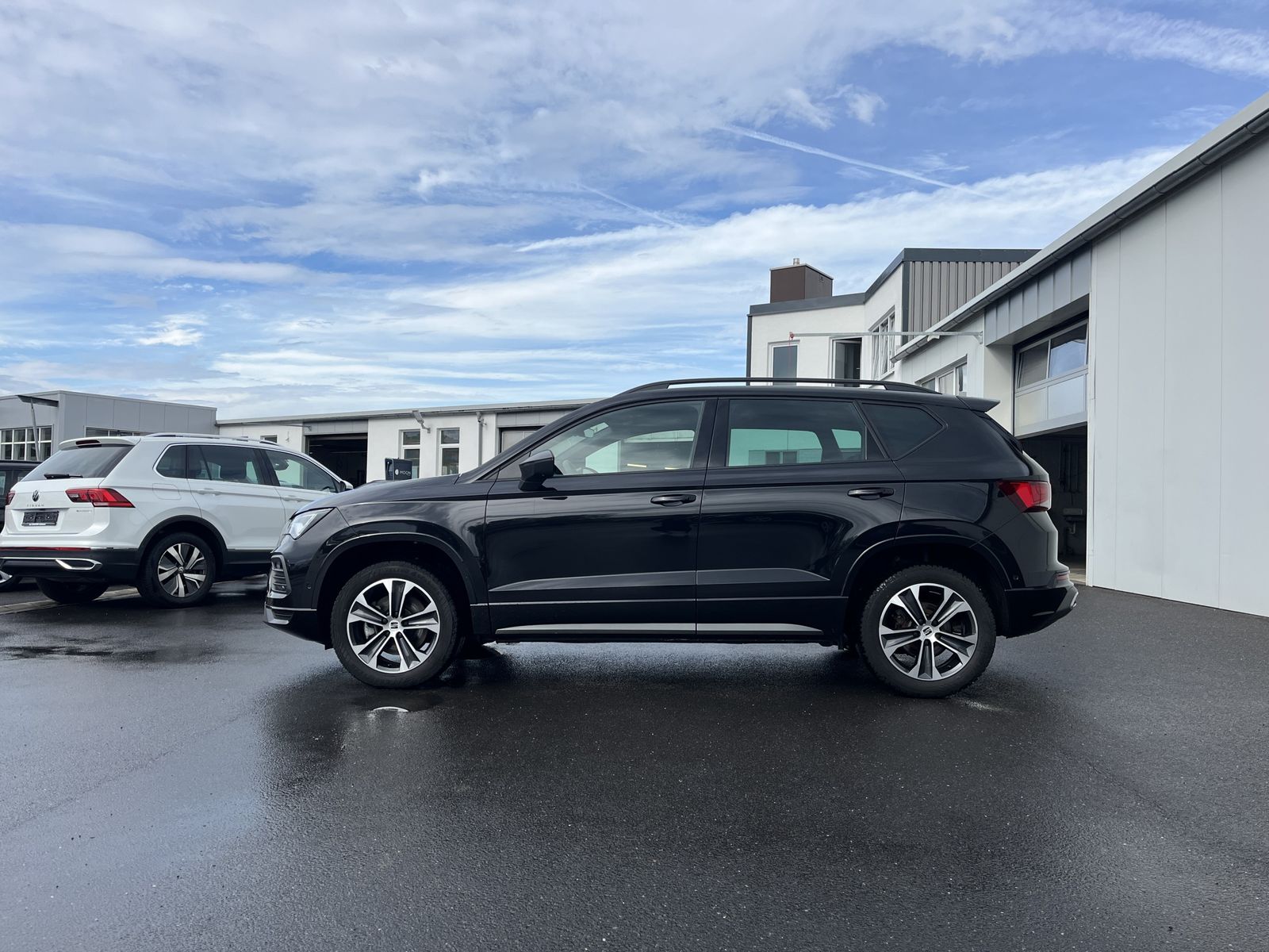Seat Ateca 2.0 TDI DSG FR 181€ m.20% Anz. AHK Navi AC