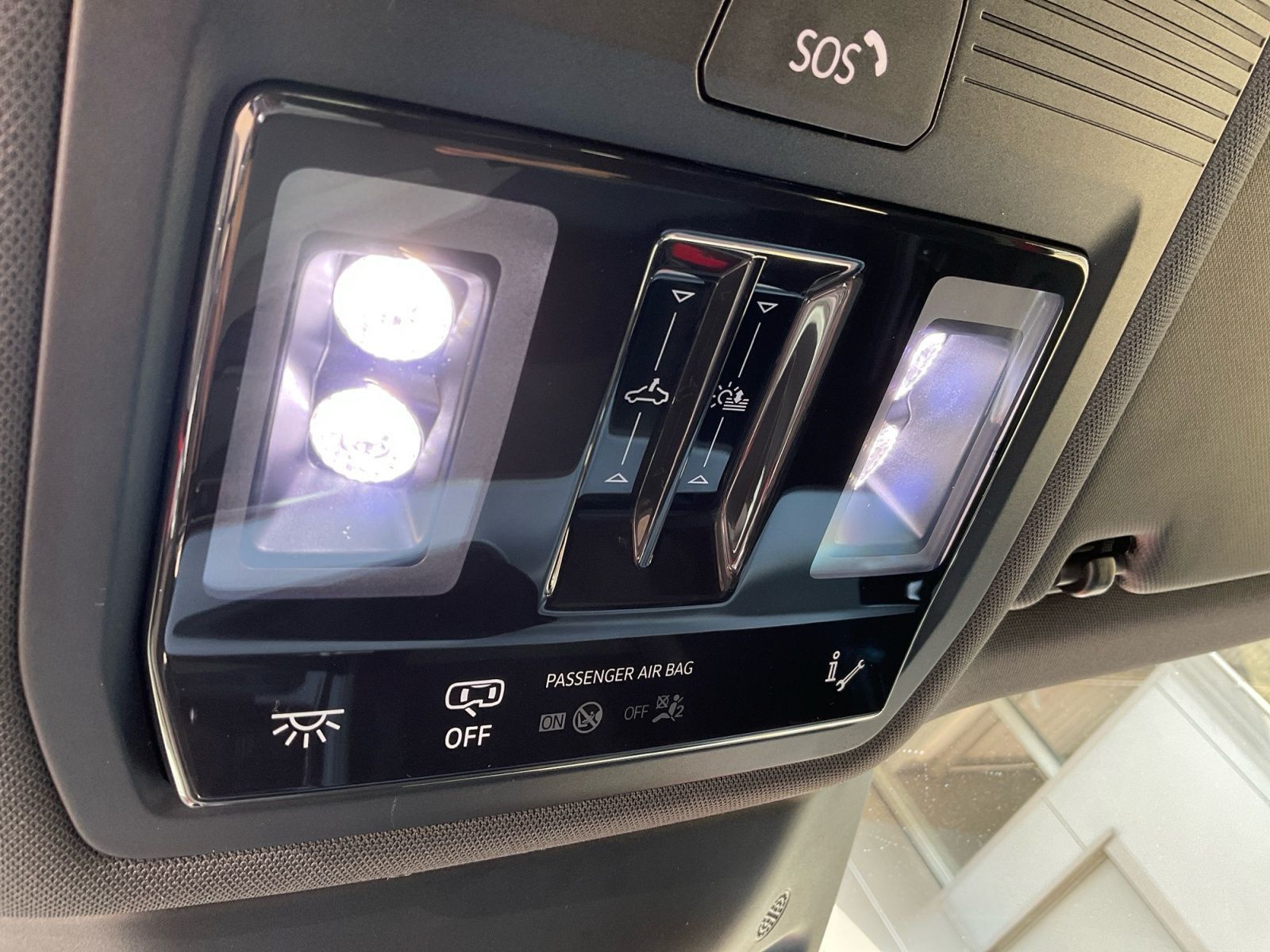 Audi Q3 SUV 2.0 TDI 2x S line AHK PANO HUD SONOS ACC