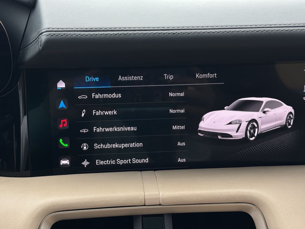 Porsche Taycan Turbo S 761 PS DeutschesFzg NP 223.475EUR