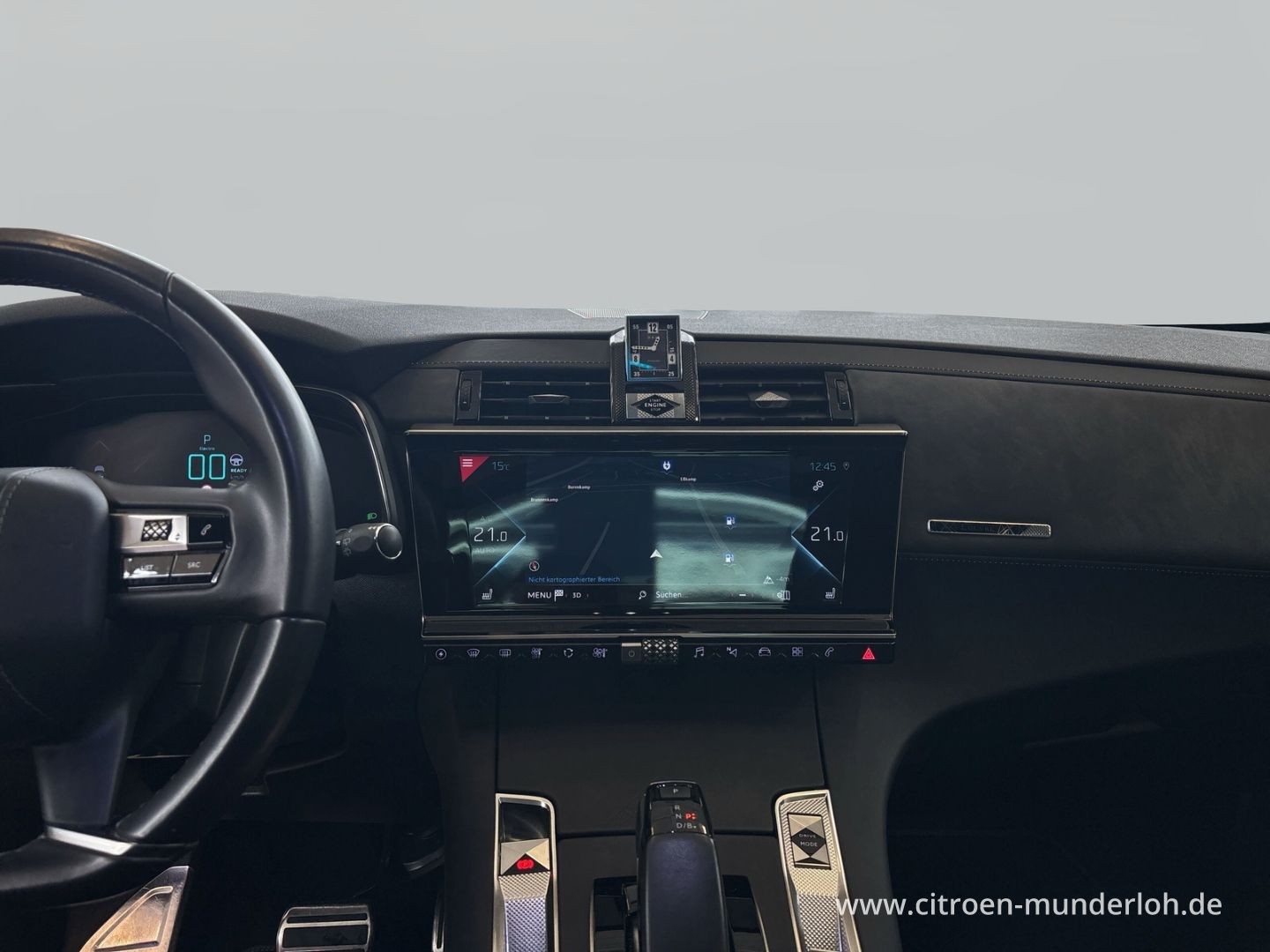 DS Automobiles DS7 E-Tense 4x4 Louvre Hybrid Autom. LEDER PANOR