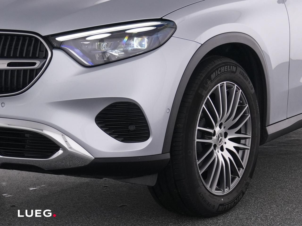 Mercedes-Benz GLC 220 d 4M AVANTGARDE+19''+PANO+AHK+DIG.LIGHT+