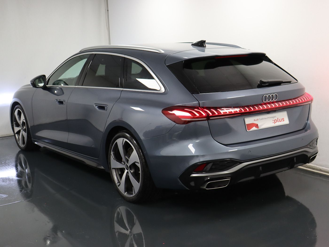 Audi A5 Avant TFSI quattro S tronic S-Line Matrix|AHK