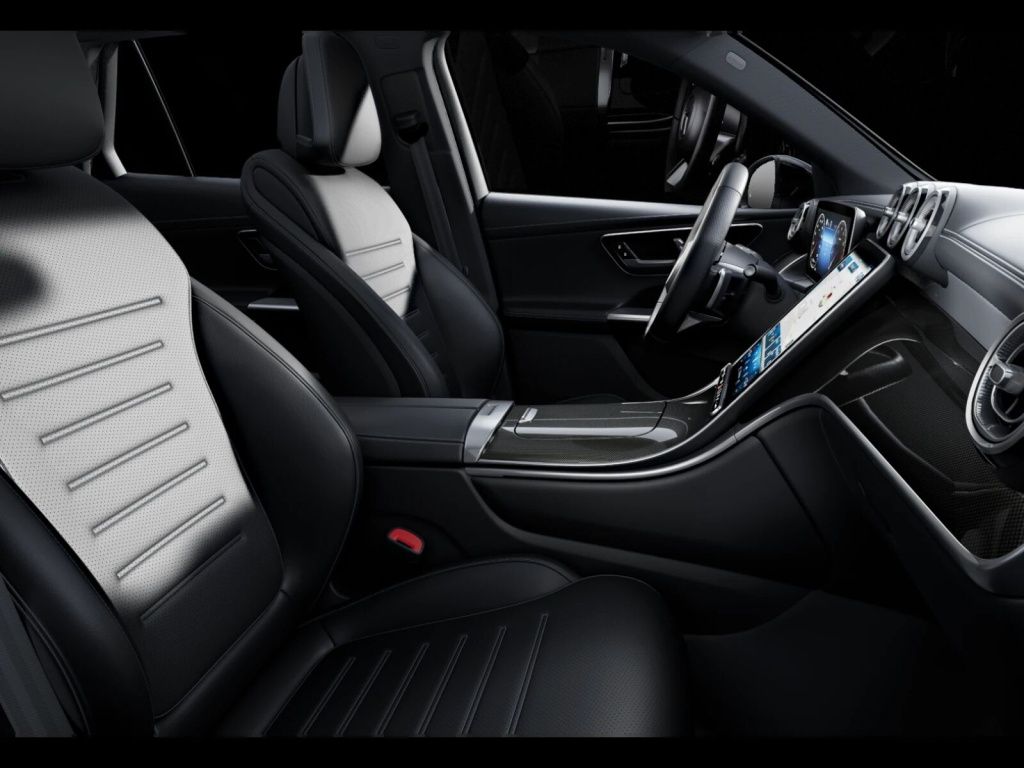 Mercedes-Benz GLC 300 4M AMG+AMBIENTE+DISTRO+MEMORY+NIGHTP.
