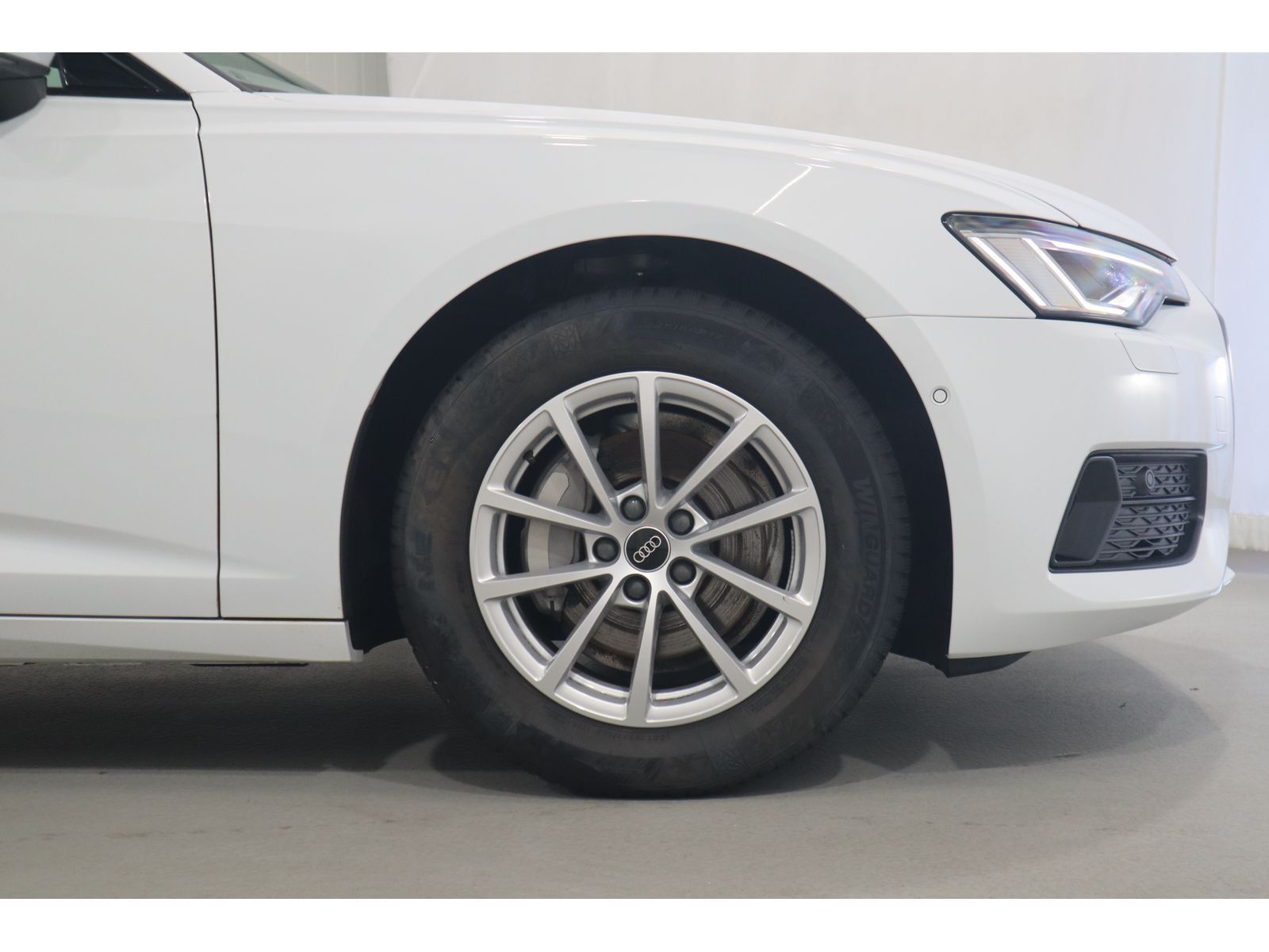 Audi A6 Avant 40 TDI advanced - Samsaru's Car Outlet