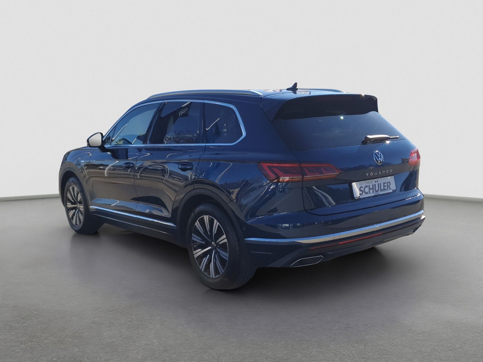 Volkswagen Touareg 3.0TDI*AHK*STANDH*MATIRX*LUFT*LEDER*AREA