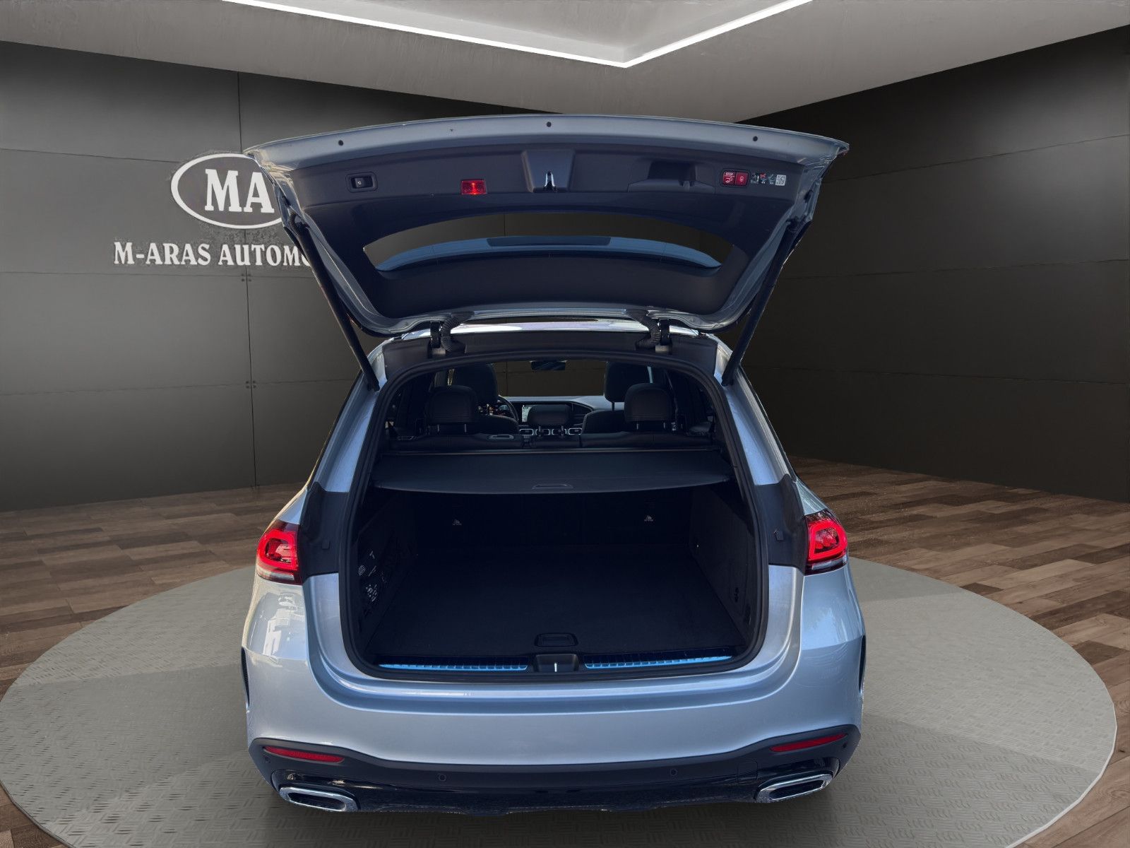 Mercedes-Benz GLE 400d 4Matic AMG Pano Burmester Standh.AHK