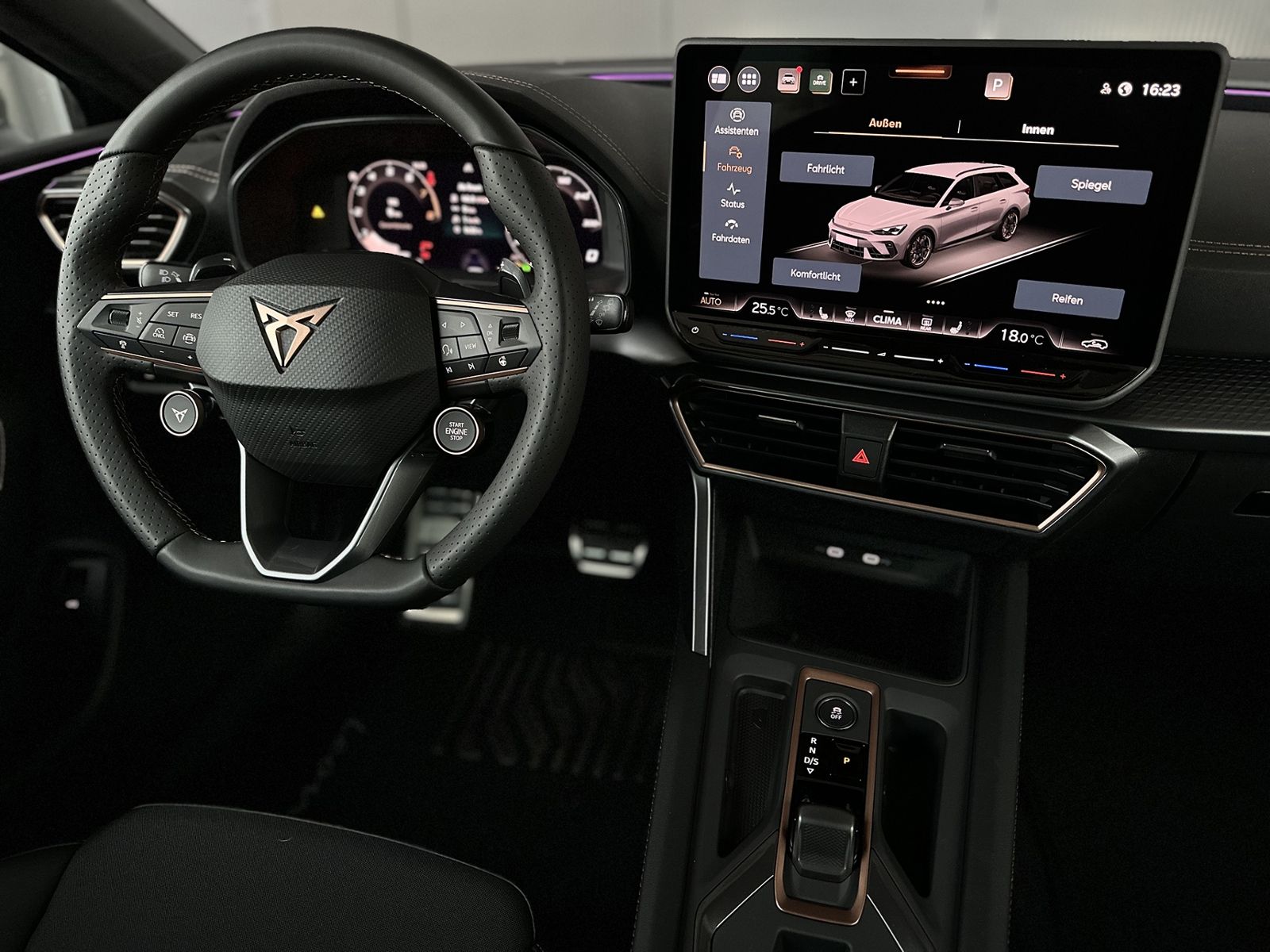 Cupra Leon Sportstourer 1.5 eTSI - Samsaru's Car Outlet