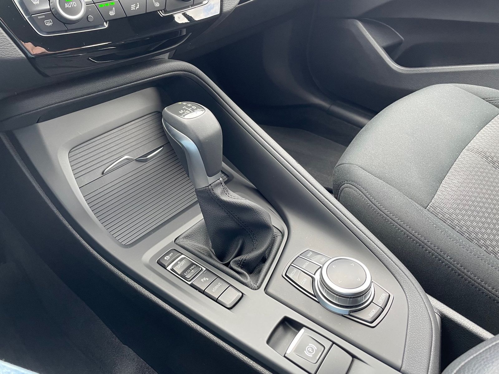 BMW X1 xDrive25e Advantage - Samsaru's Car Outlet