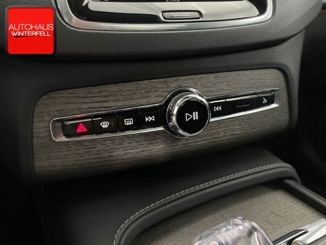 Volvo XC90 B5 D INSCRIPTION AWD - Samsaru's Car Outlet