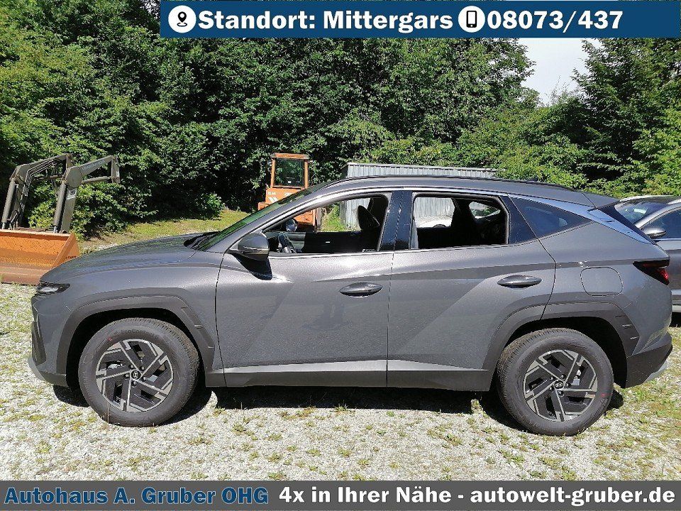 Hyundai TUCSON - Samsaru's Car Outlet