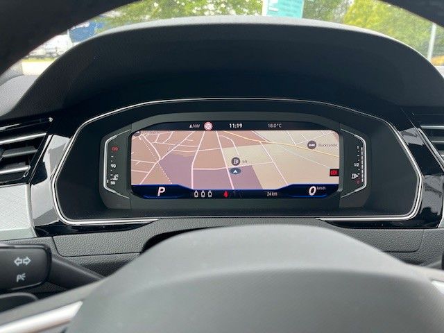 Volkswagen Passat 2.0 TDI - Samsaru's Car Outlet