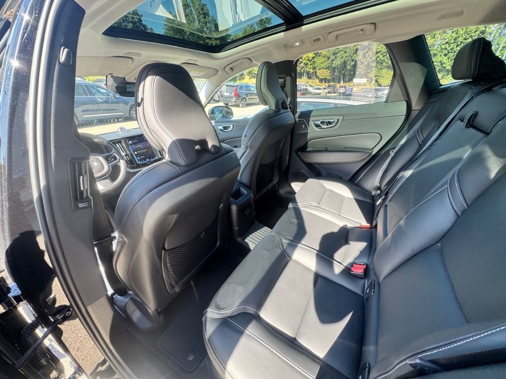 Volvo XC60 Inscription Recharge Plug-In Hybrid AWD T8