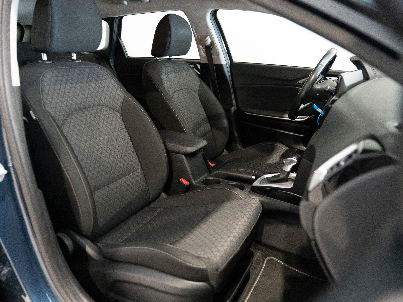 Kia Ceed Vision - Samsaru's Car Outlet