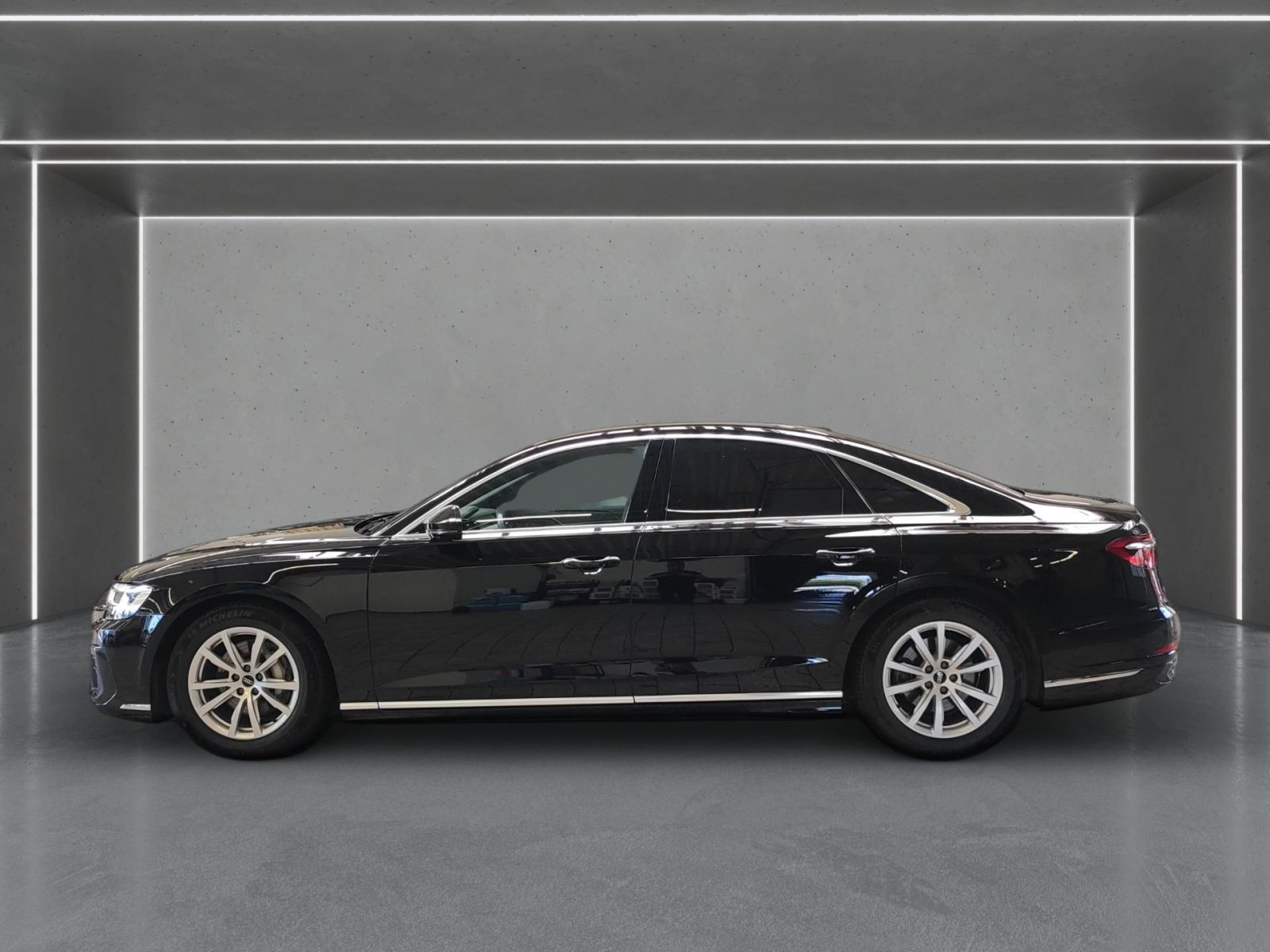 Audi A8 50 TDI qu. - Samsaru's Car Outlet