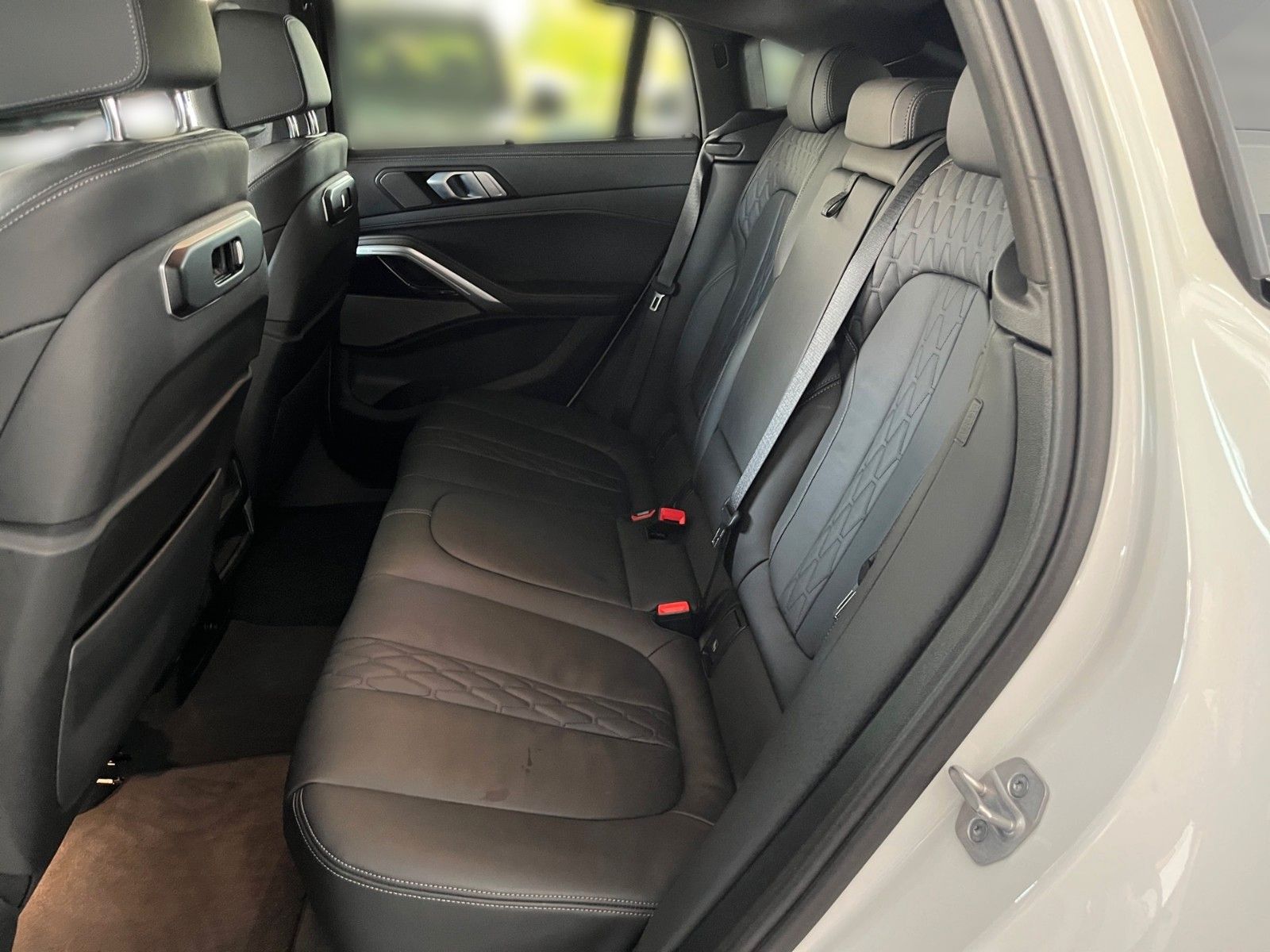 BMW X6 xDrive 40d M SPORT/LED/AHK/PANO-DA/H&K