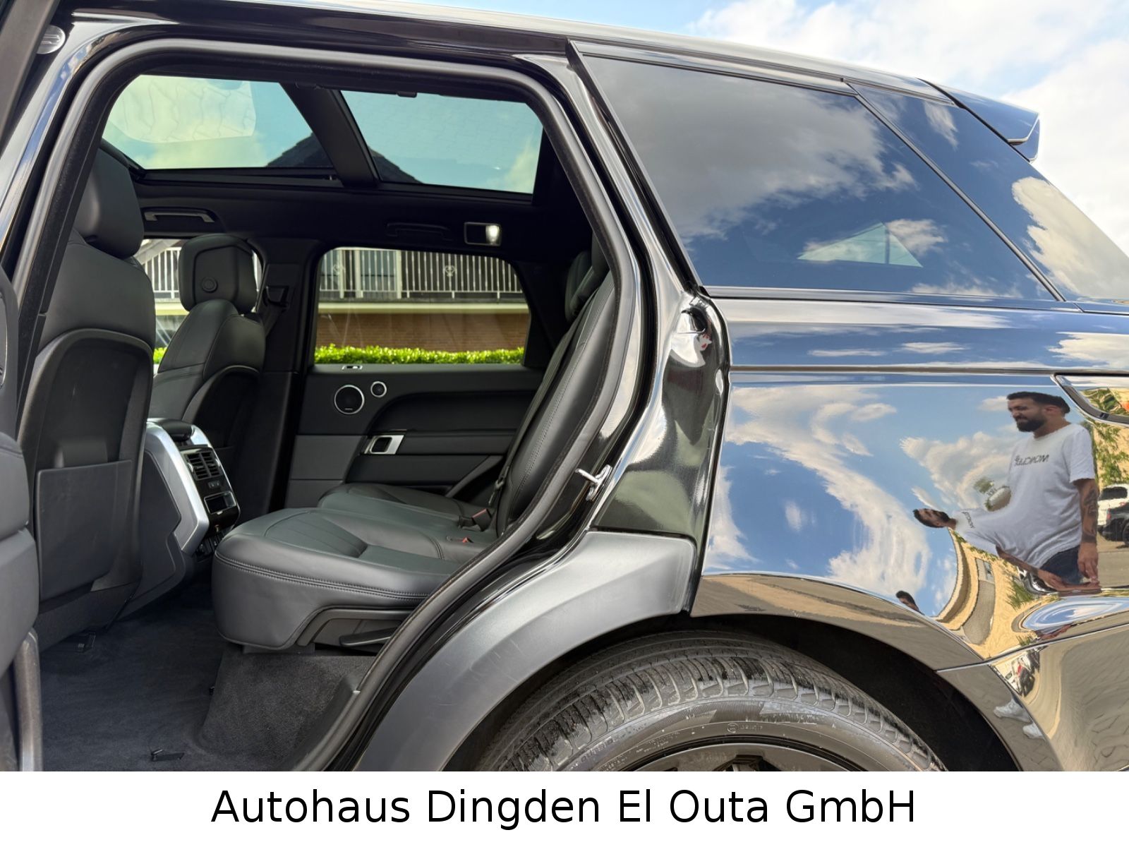 Range Rover Sport HSE 3.0 SDV6 Dynamic - Samsaru's Car Outlet