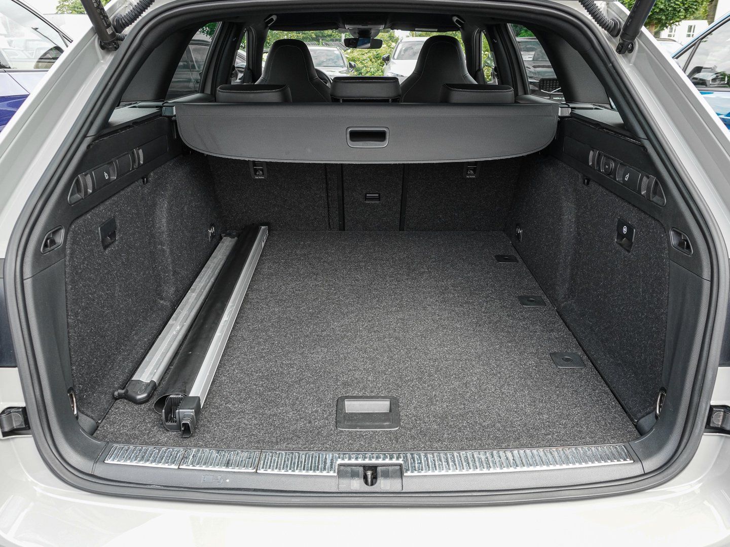 Skoda Superb Combi 2.0 TDI 4x4 DSG Sportline MATRIX AH