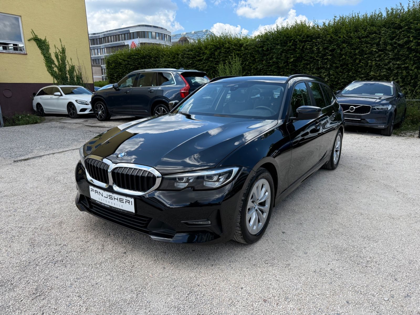 BMW 318d Touring Advantage - Samsaru's Car Outlet
