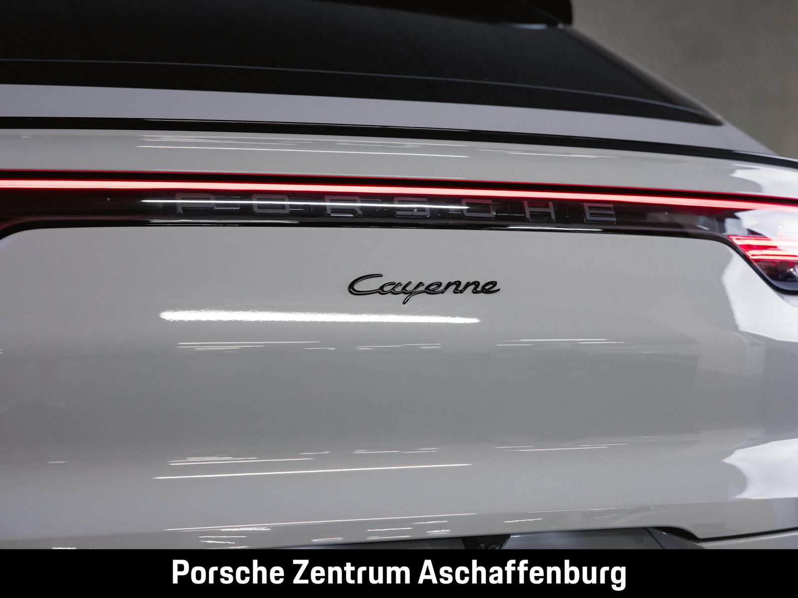 Porsche Cayenne Coupé Platinum Edition Luftfederung