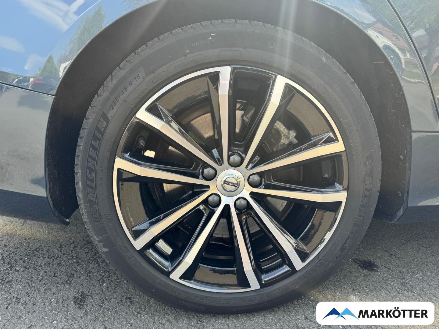 Volvo V60 T8 Recharge AWD Ultimate Dark 360CAM/AHK/ACC