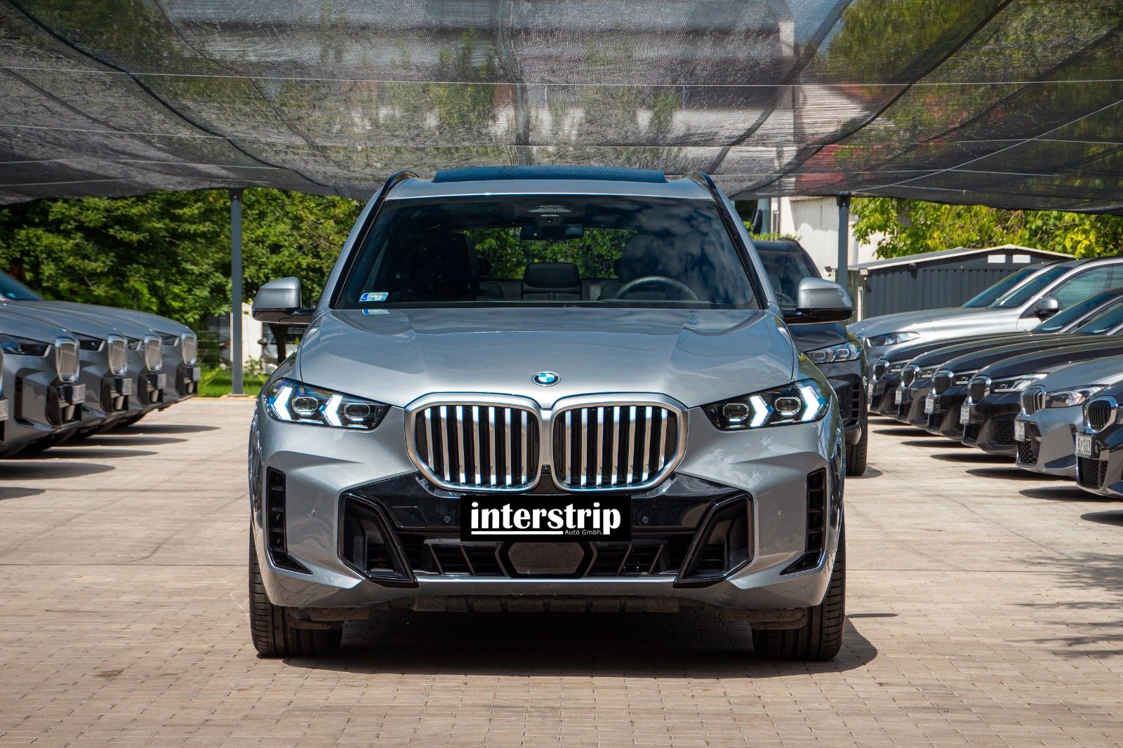 BMW X5 30d M SPORT.DR.ASS.LUFT.SOFTC.PANO.AHK.2STÜCK