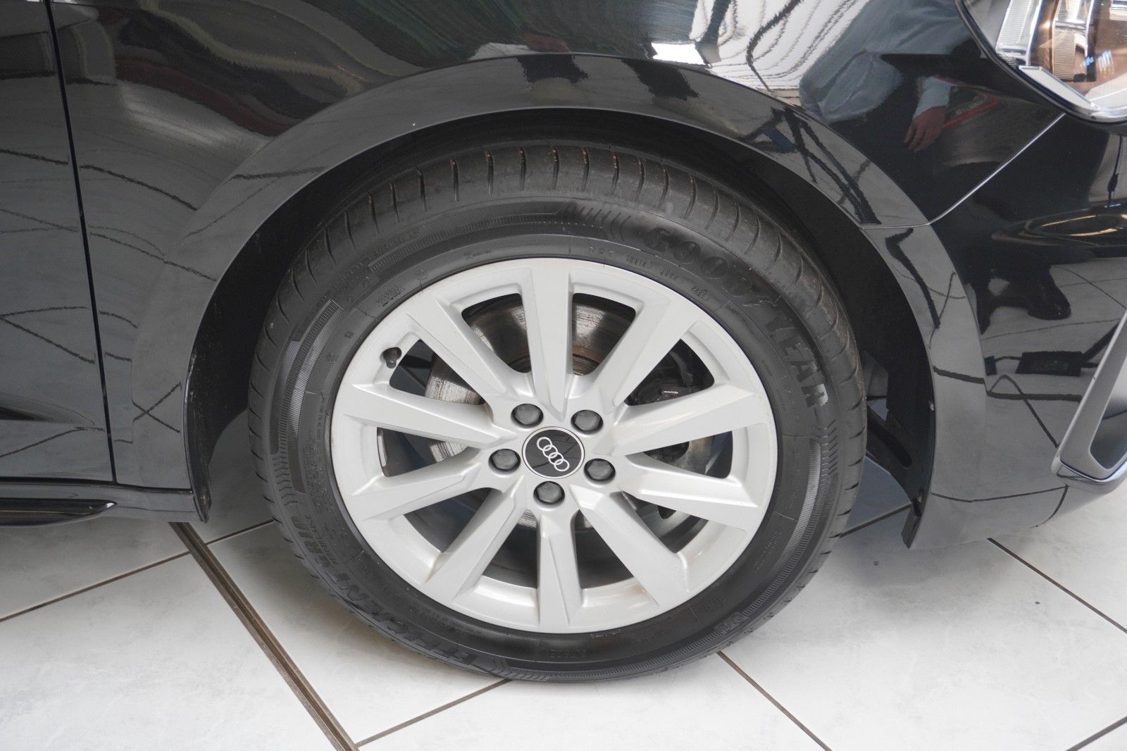 Audi A1 Sportback S-Line 30 TFSI S-Tronic - Samsaru's Car Outlet
