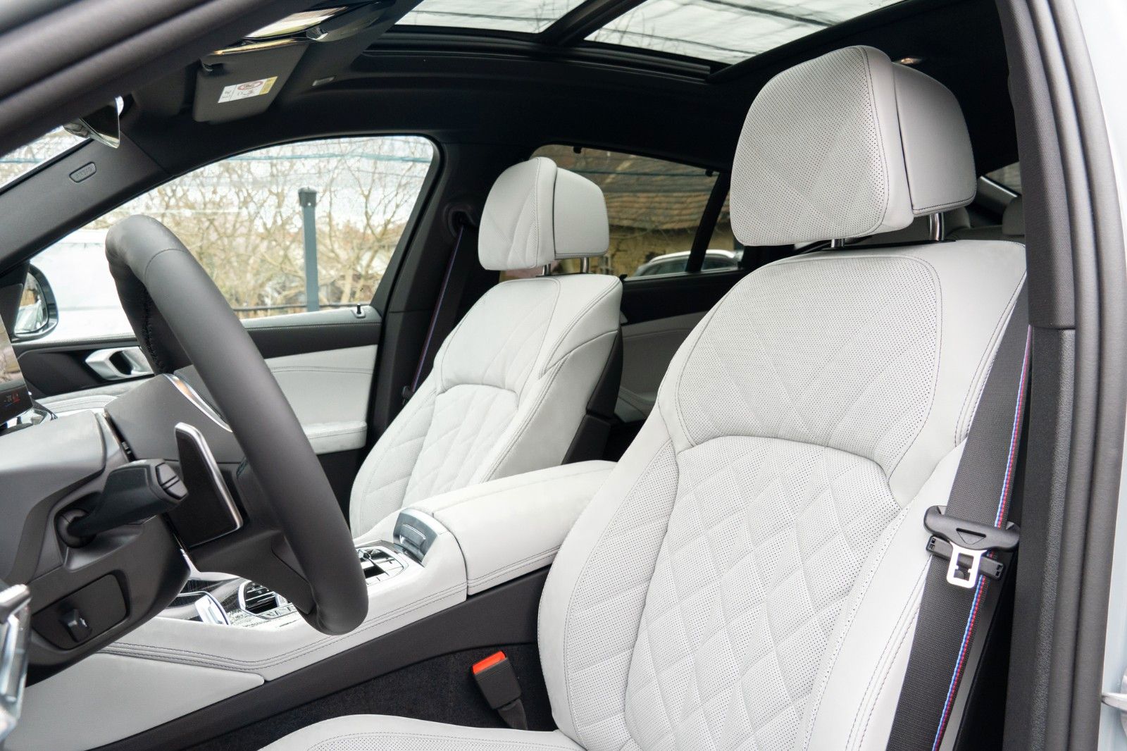 BMW X6 30d M SPORT - Samsaru's Car Outlet