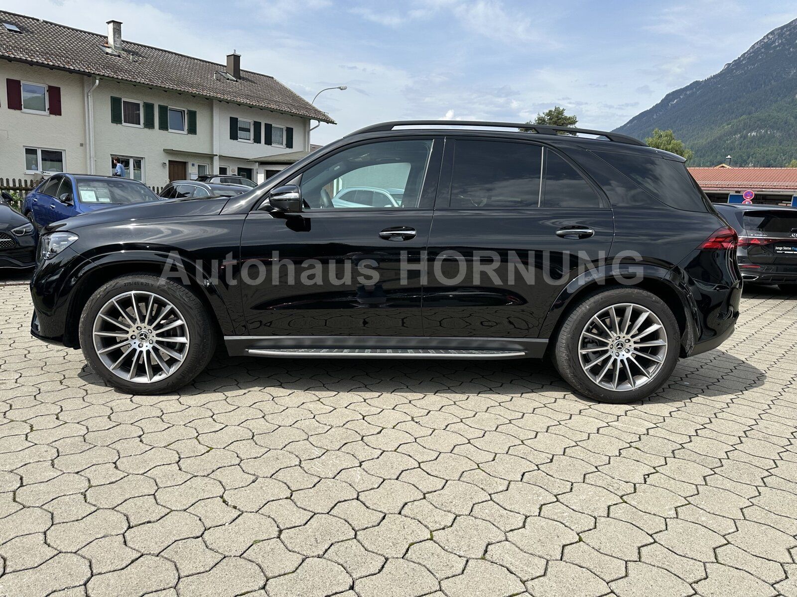 Mercedes-Benz GLE 450 d 4MATIC AMG 360° STH DIST PANO AHK BURM