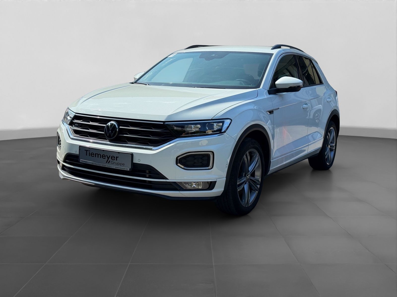 Volkswagen T-Roc 2.0 TDI DSG R-LINE - Samsaru's Car Outlet
