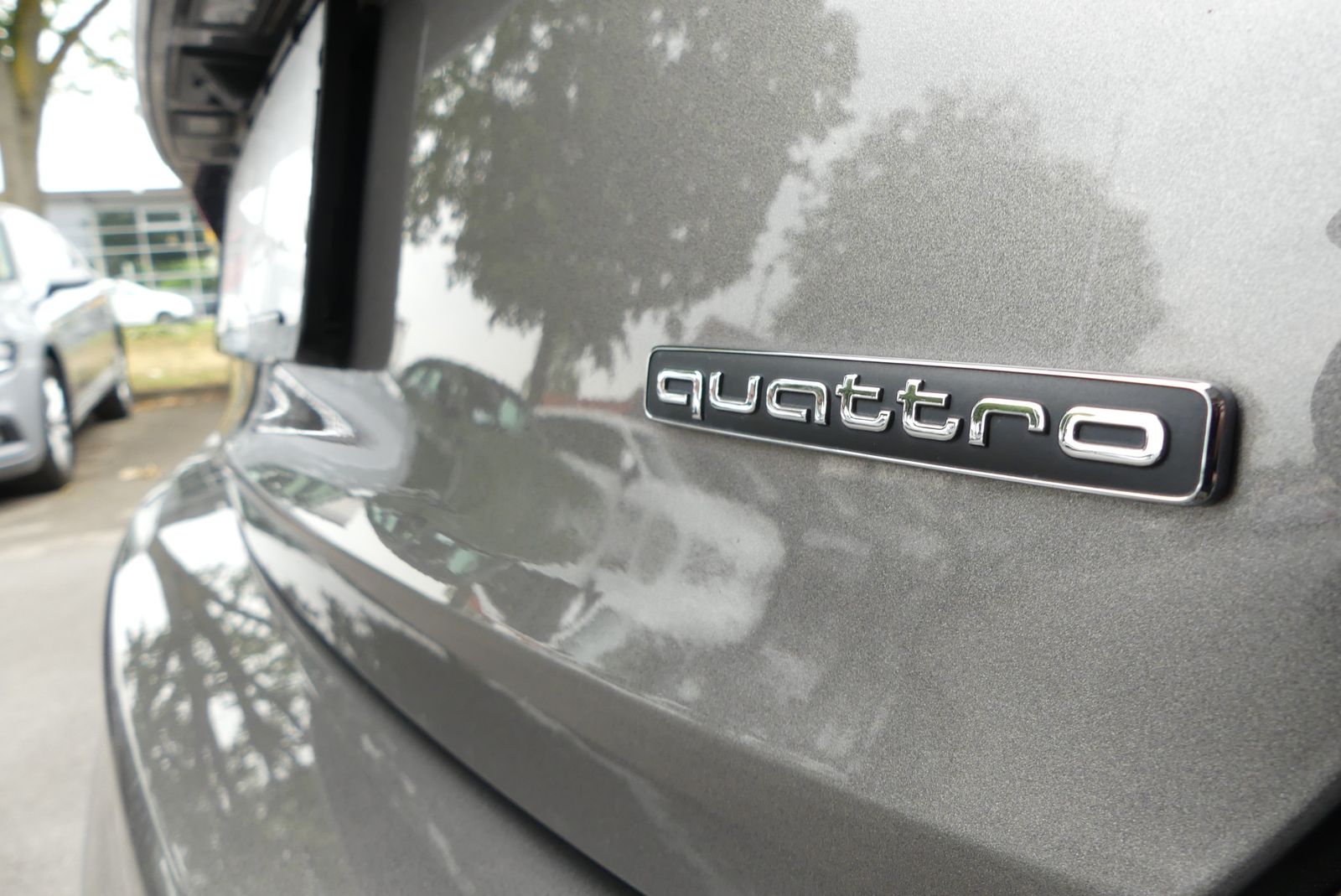 Audi A4 40 TFSI quattro S-Line - Samsaru's Car Outlet