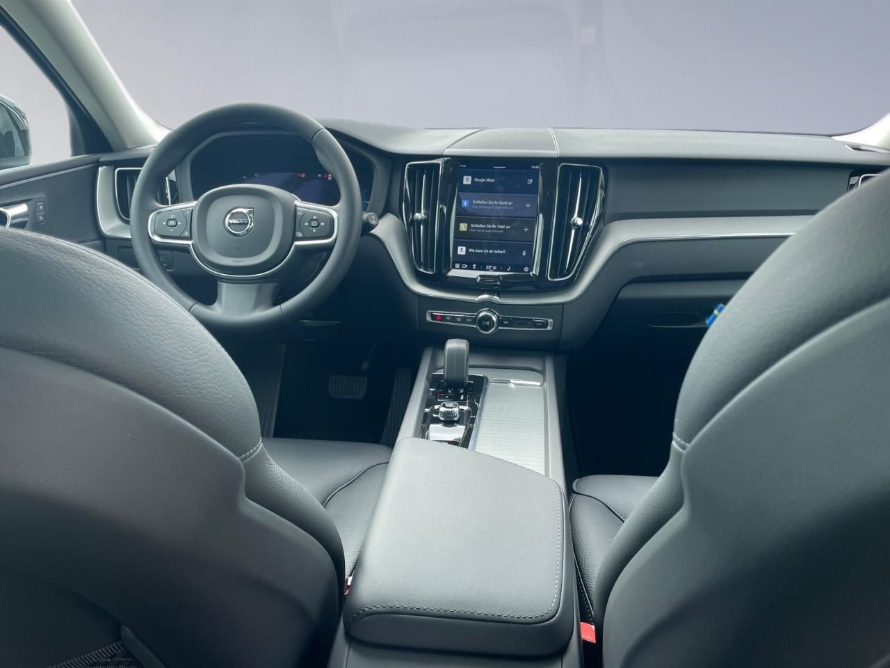Volvo XC 60 T6 AWD Inscription Expression Plug-In AHK