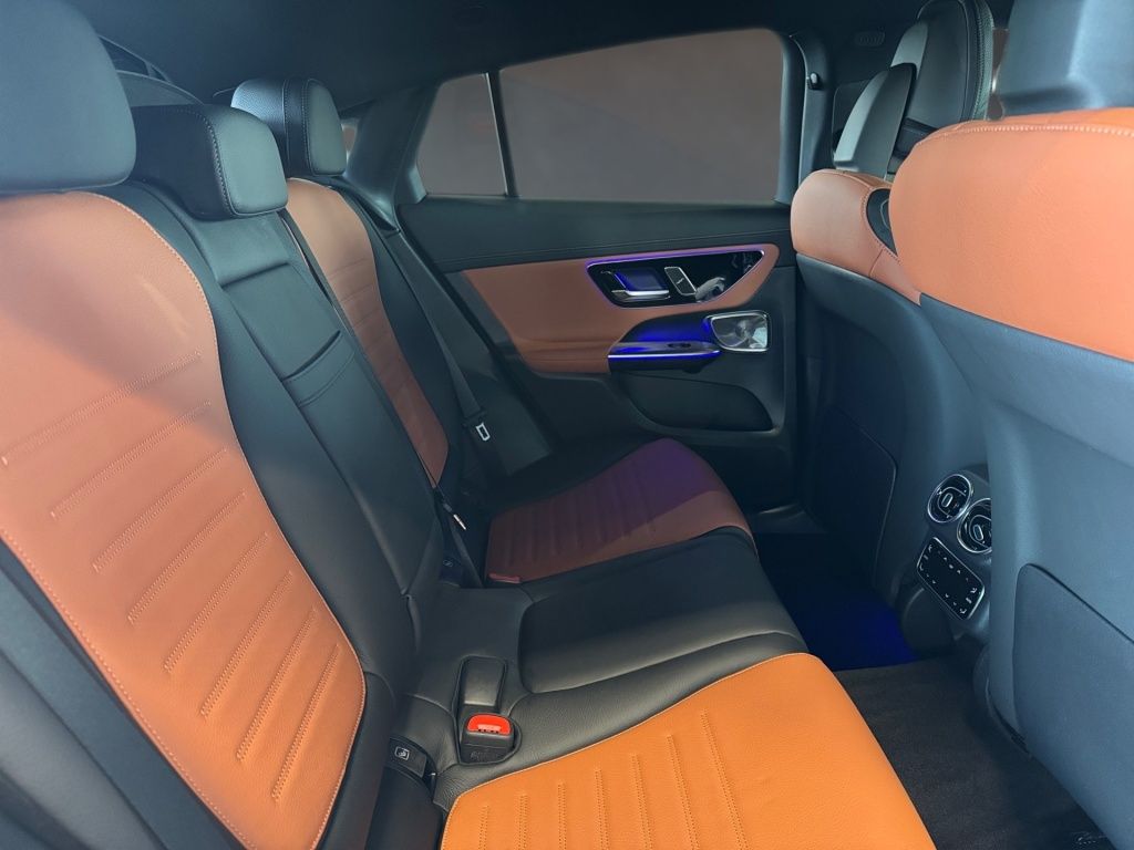 Mercedes-Benz GLC 300 d 4M AMG+DiG.L+HuD+BURM+PANO+AHK