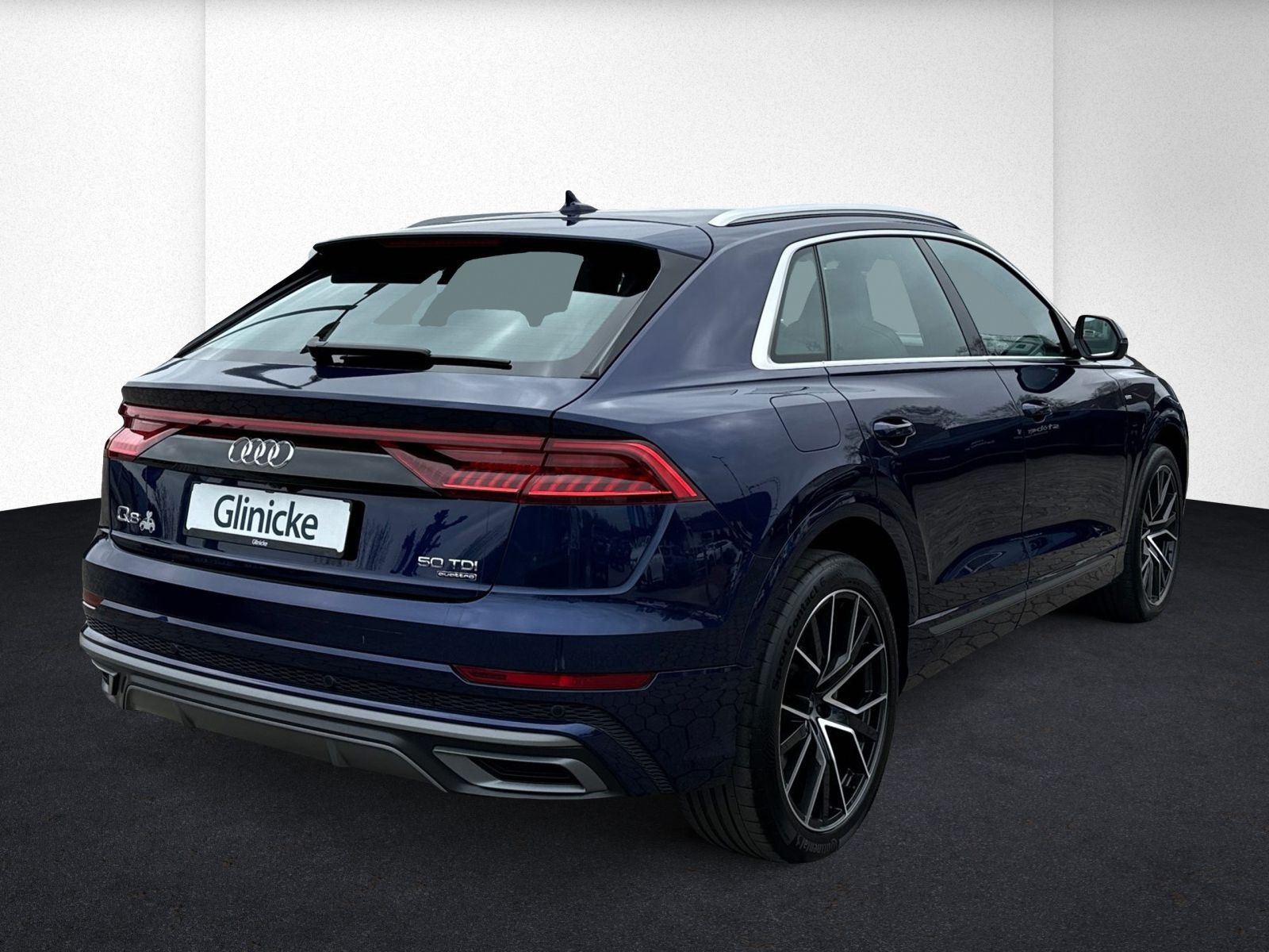 Audi Q8 50 TDI S-line quattro - Samsaru's Car Outlet