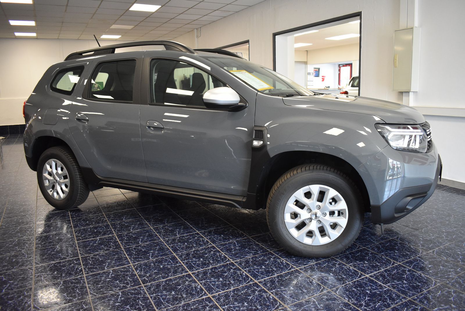 Dacia Duster Expression 4WD - Samsaru's Car Outlet