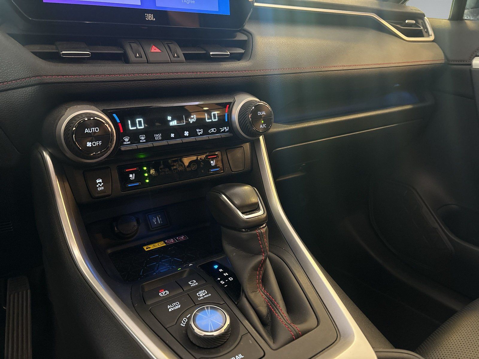 Toyota RAV 4 2.5l Plug-in Hybrid 4x4 Style