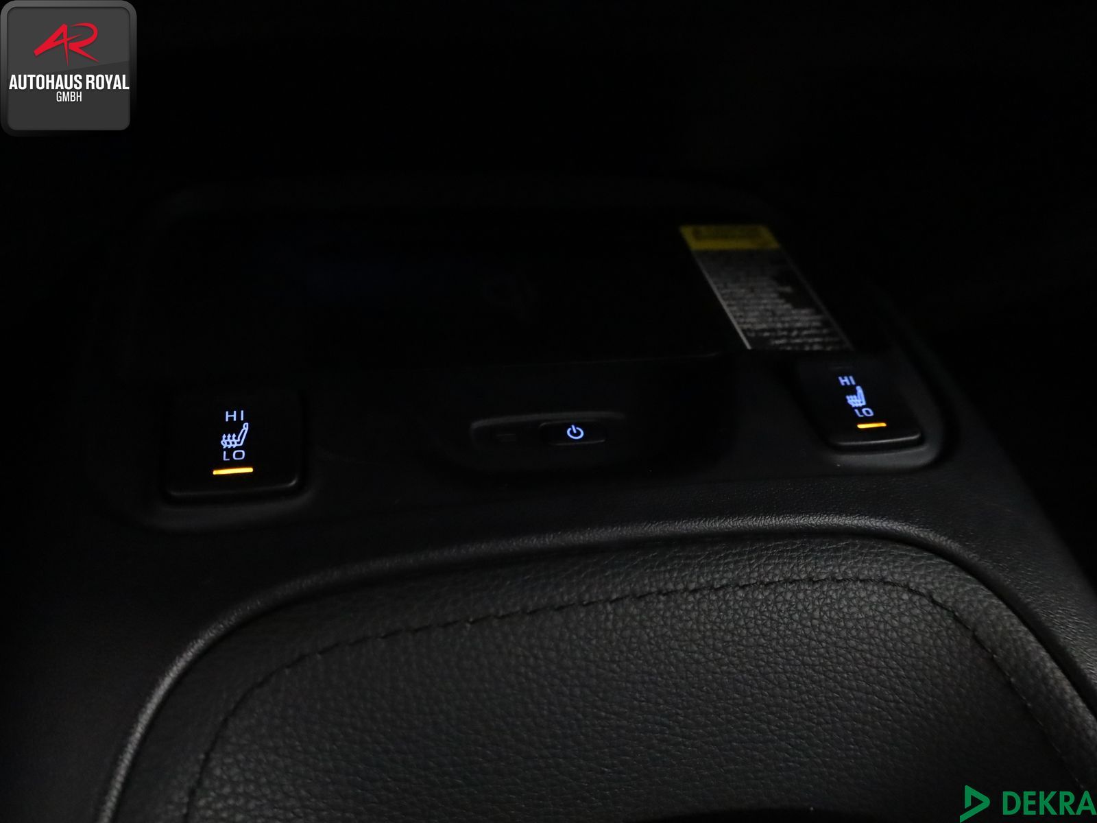 Toyota Corolla 2.0 Hybrid - Samsaru's Car Outlet
