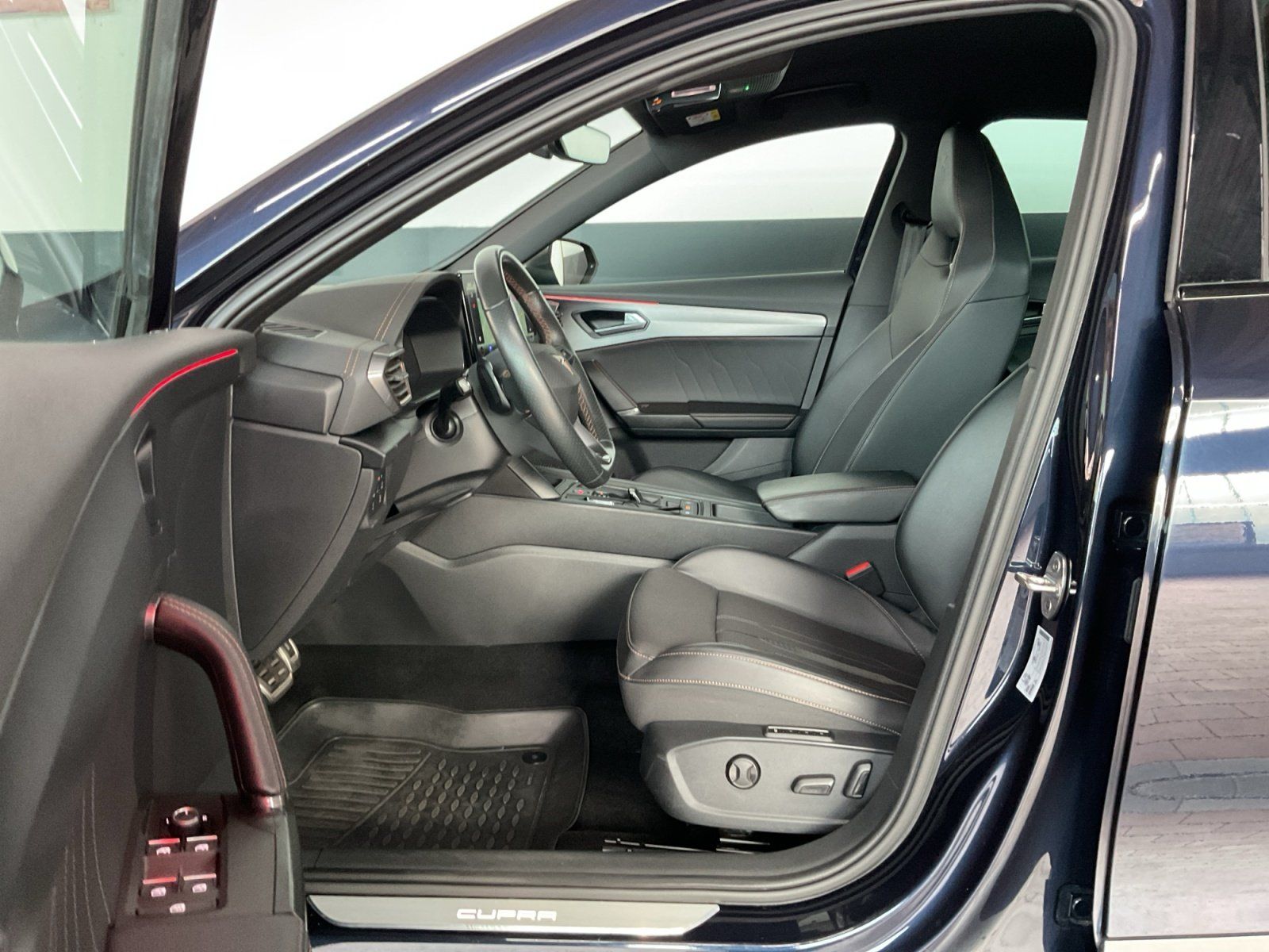 Cupra Formentor 1.4 DSG VZ NAVI LED AHK