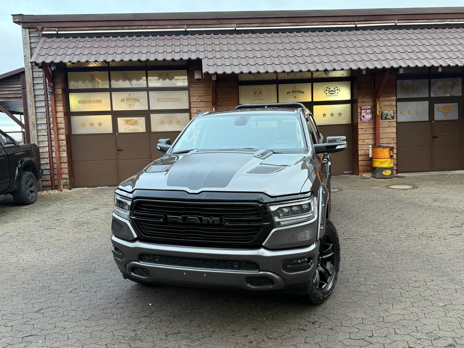 Dodge V8*4X4*AHK*NAVI*ROLLBAR*OFFROAD*LIFT*LED*SPORT*