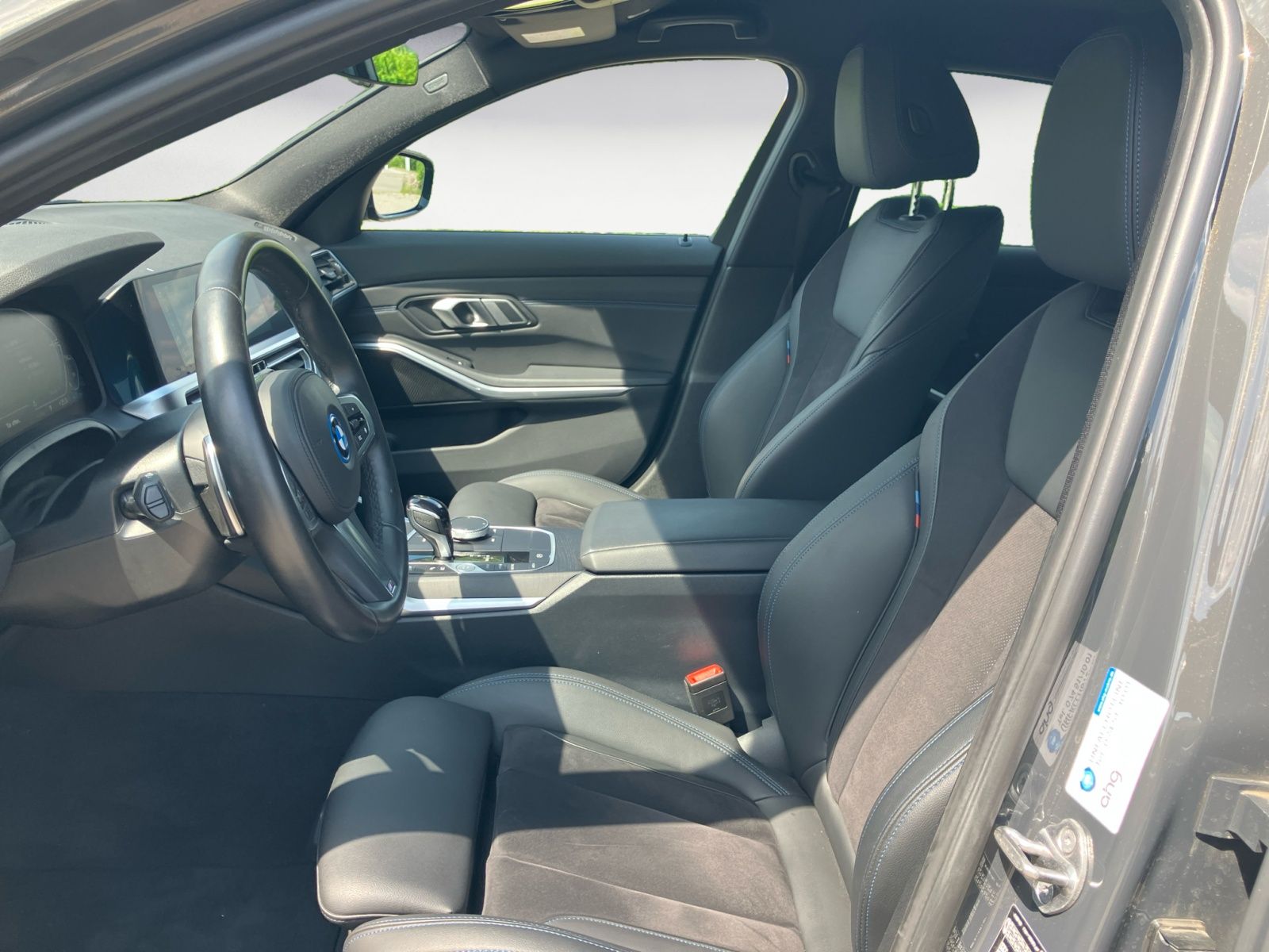BMW 320e M Sport Automatik - Samsaru's Car Outlet