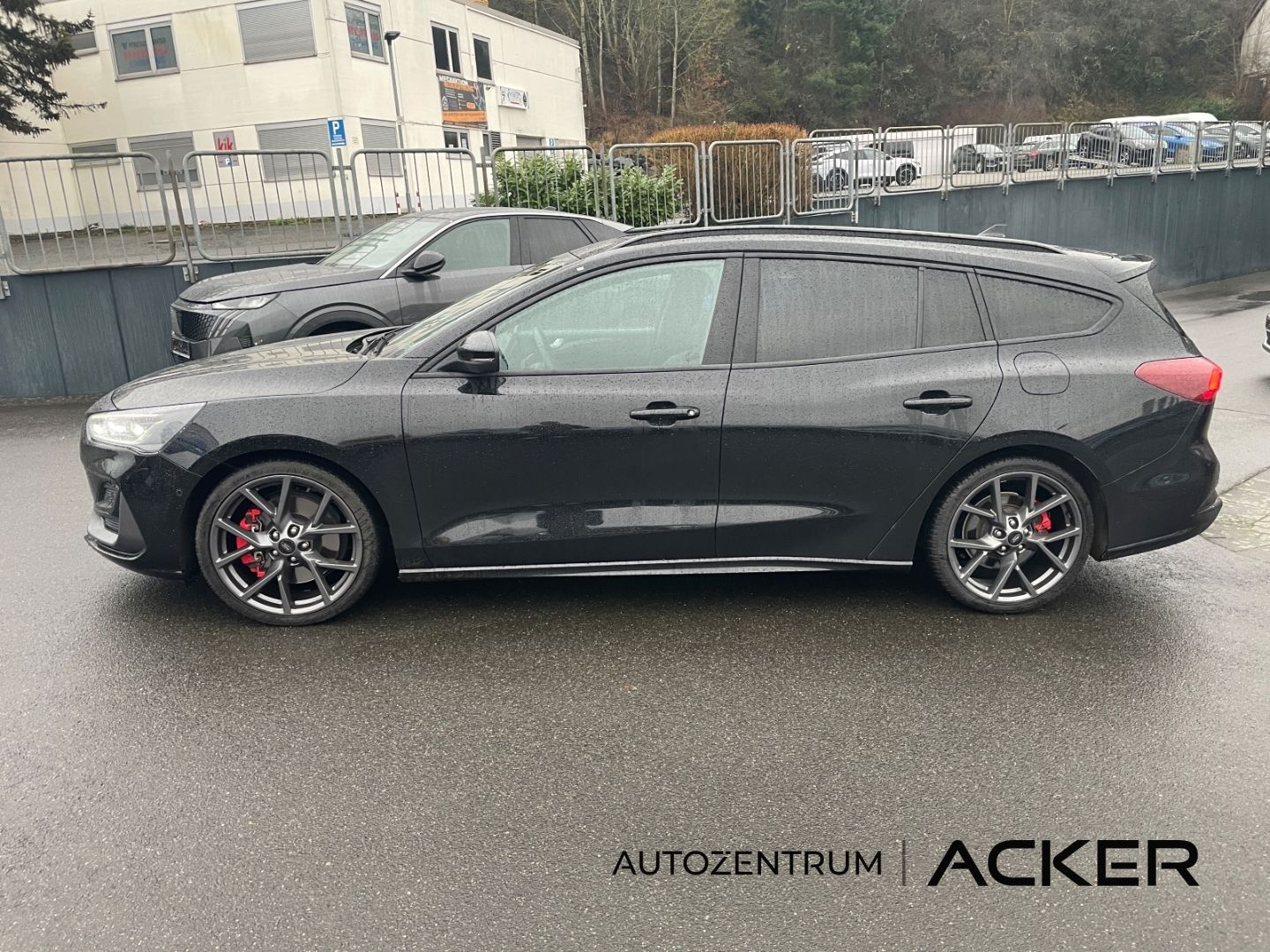 Ford Focus ST X Turnier  2.3 AT. Pano/aAHK/ACC -34%*