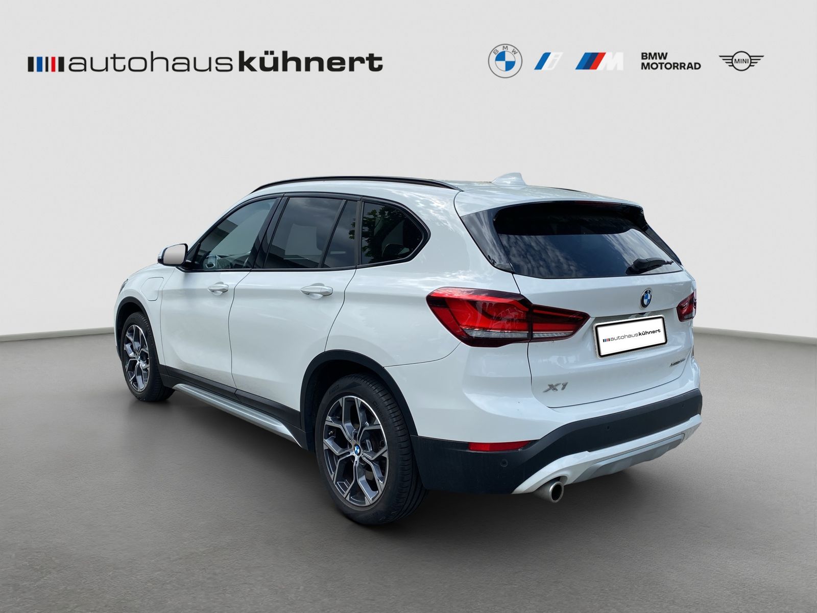 BMW X1 xDrive25e xLine - Samsaru's Car Outlet
