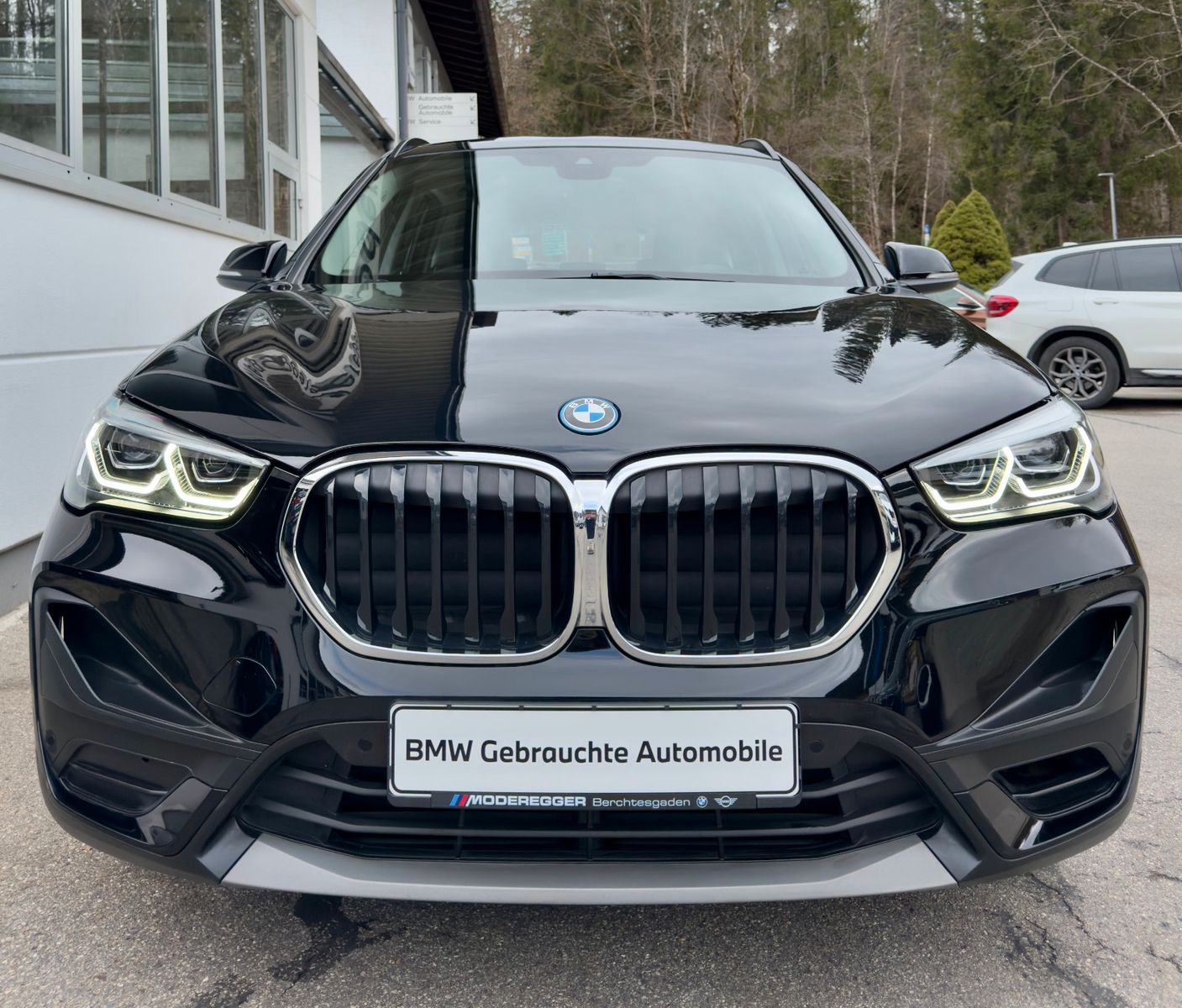 BMW X1 xDrive25e Business - Samsaru's Car Outlet