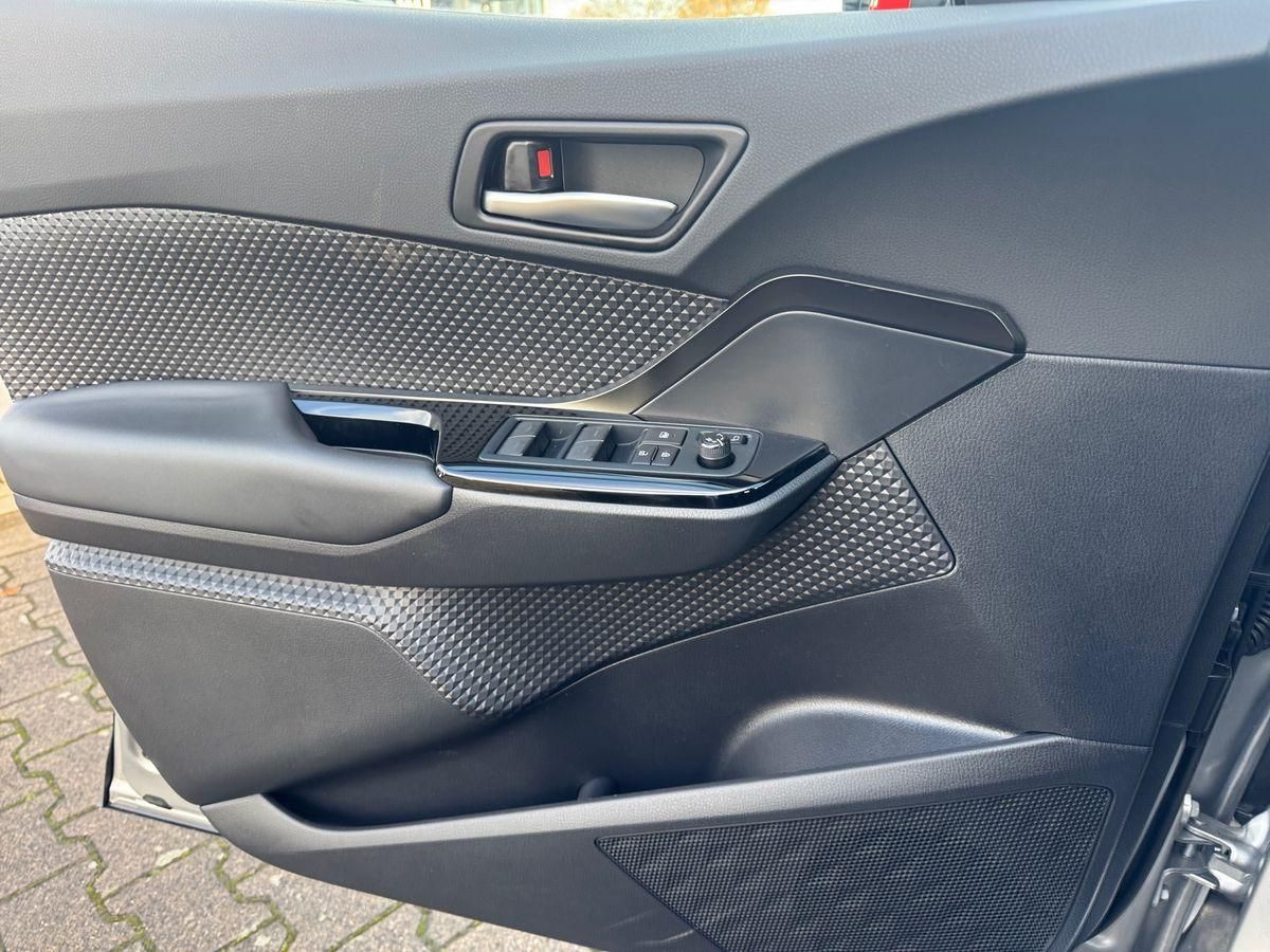 Toyota C-HR 2.0 Hybrid Team D Aut. LED Sitzheizung