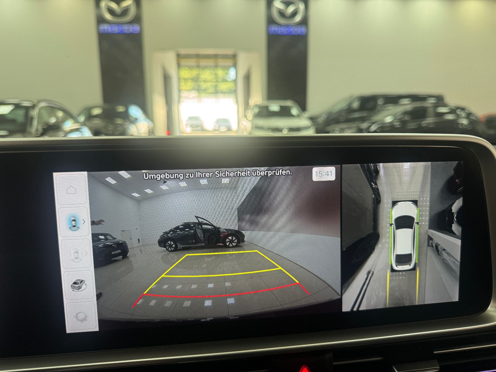 Hyundai IONIQ 6 77,4kWh 325ps 4WD Uniq PANO & DIGI NON