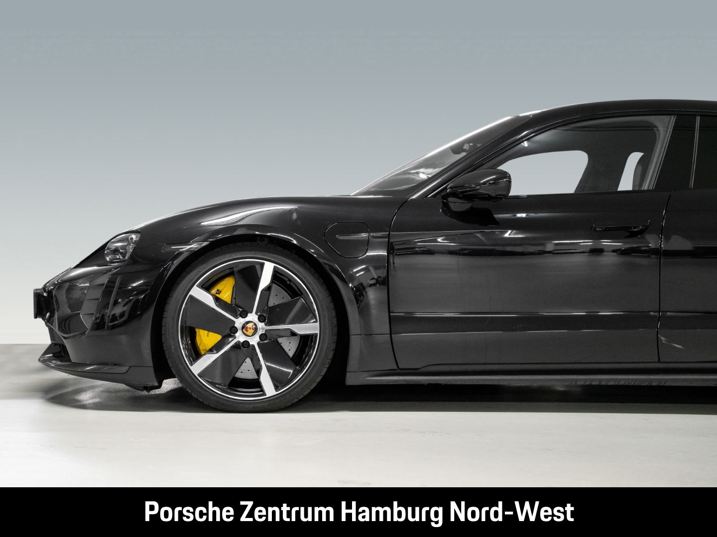 Porsche Taycan Turbo S LED-Matrix InnoDrive Head-Up