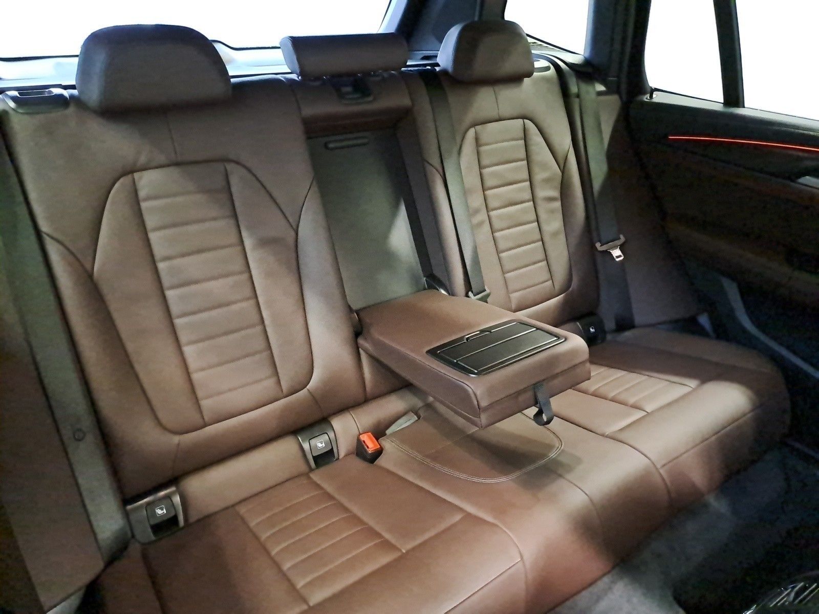 BMW X3 xDrive30d M-Sport Pano HeadUp AHK H/K Laser