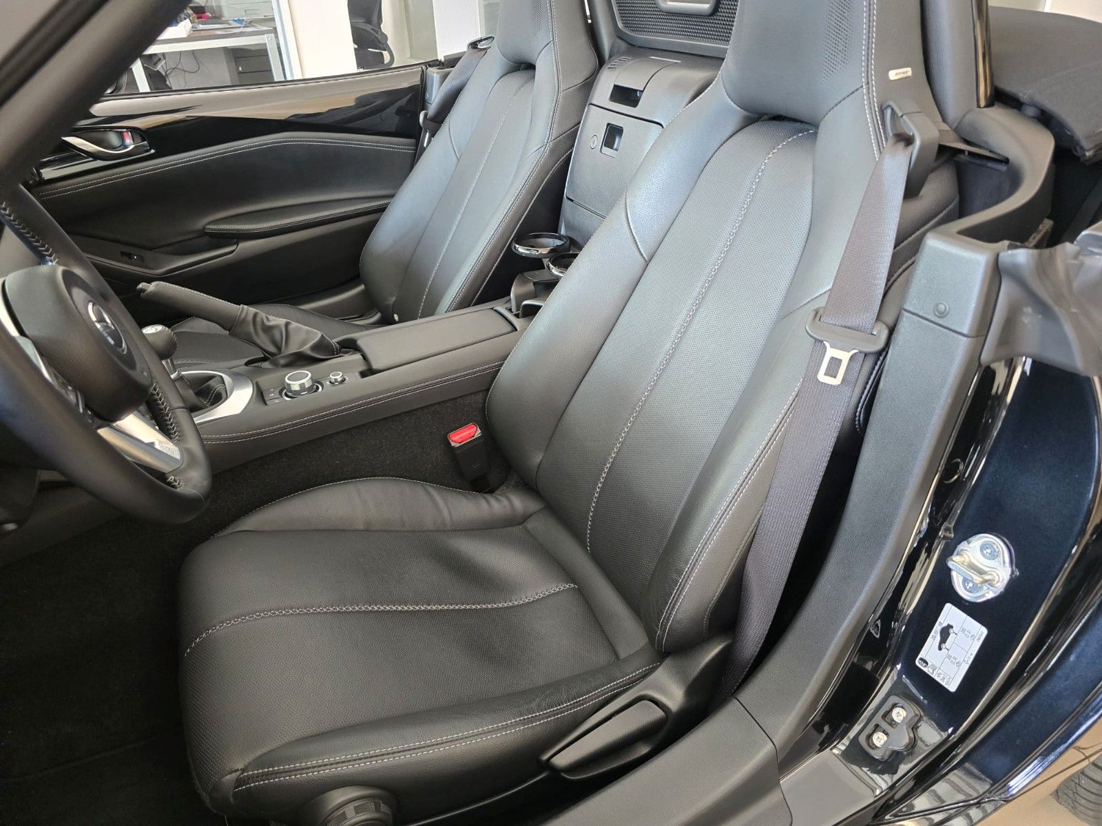 Mazda MX-5 Exclusive-Line 184PS *NAV*BOSE*LED *RFK