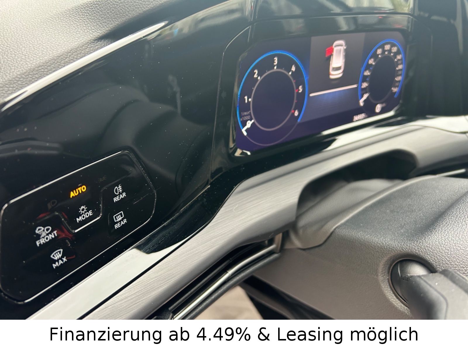 Volkswagen Golf 8 2.0 Variant Style DSG - Samsaru's Car Outlet