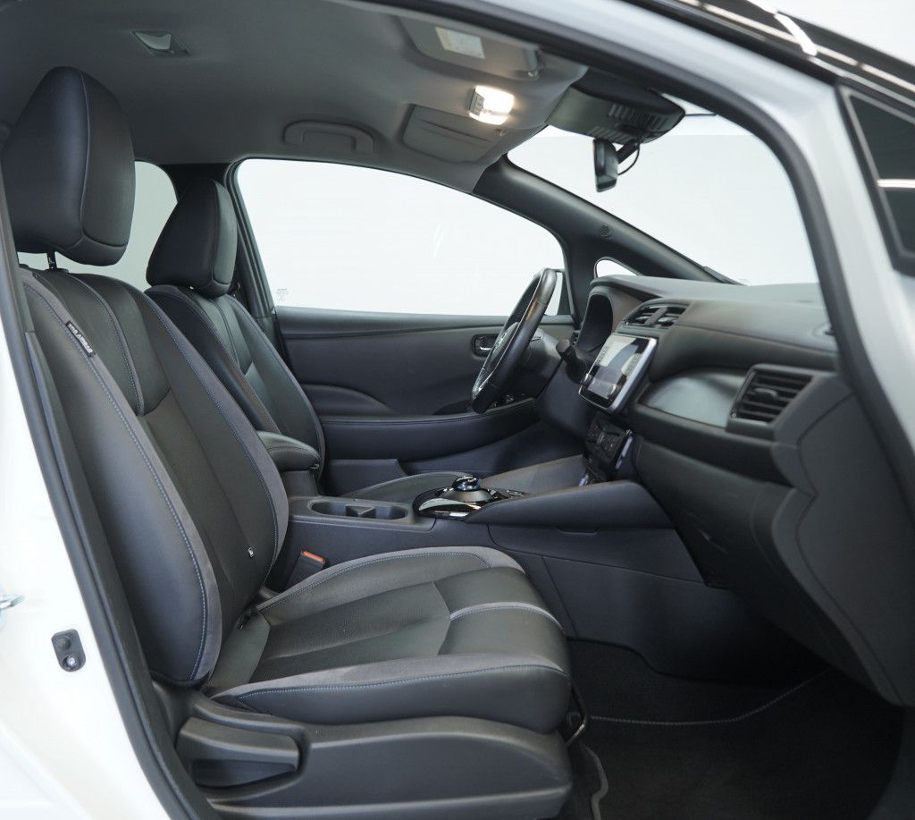 Nissan Leaf 40 kWh - Samsaru's Car Outlet