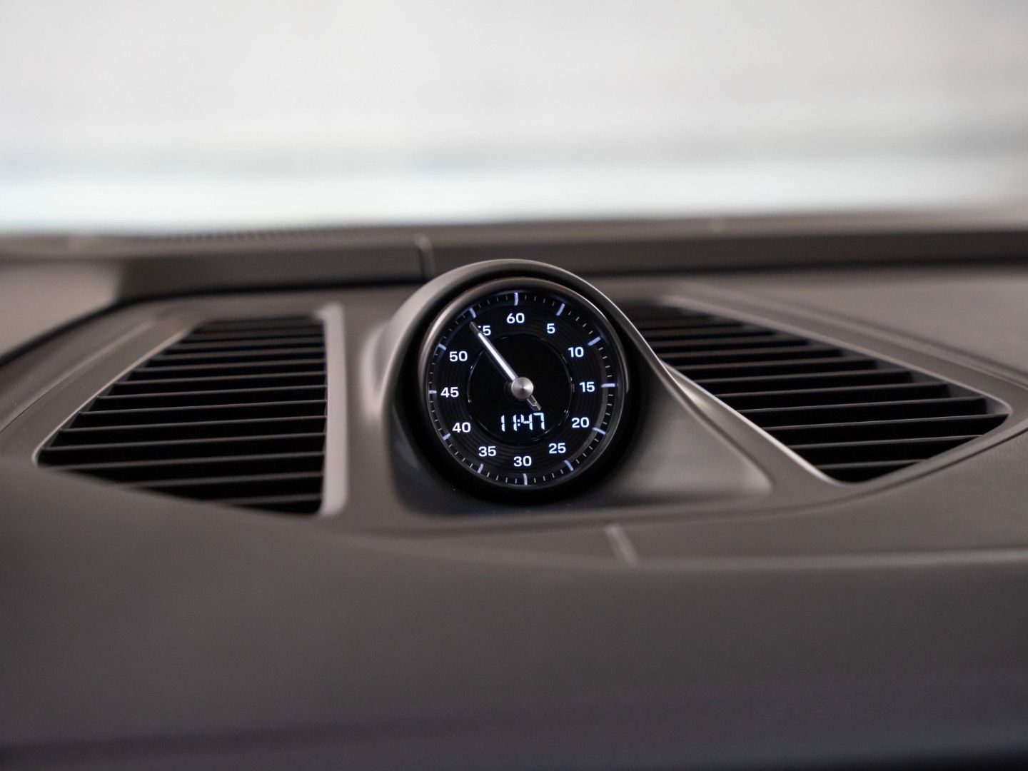 Porsche Macan 4S Sport Chrono Paket AR HUD InnoDrive